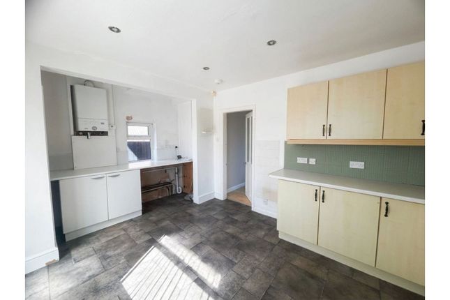 60, Coppice Road, Nottingham photo 5