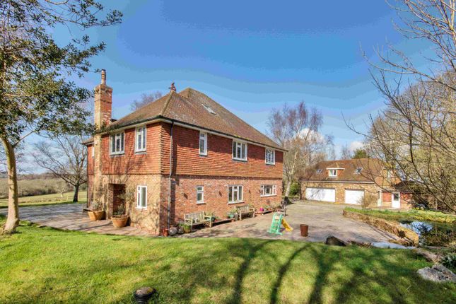 Lot 1 - Seaview Farm, Vicarage Lane, Burwash Common photo 2