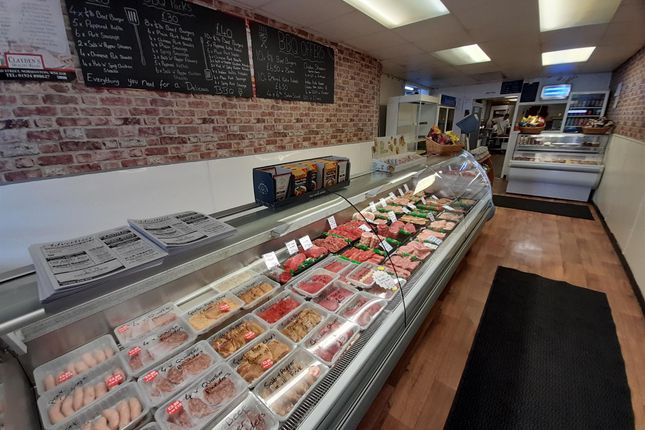 Thumbnail Commercial property for sale in Butchers WF6, West Yorkshire