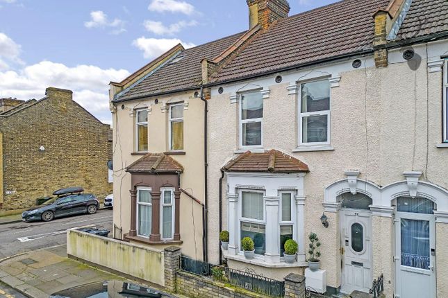 Property for sale in Francis Avenue, Ilford