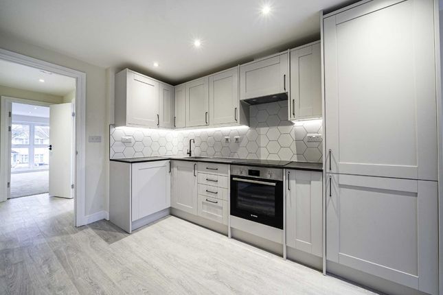 Thumbnail Flat for sale in Hanworth Road, Hounslow