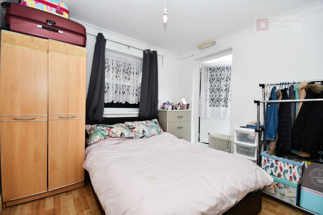 Studio to rent in Hoe Street, Walthamstow Central, London