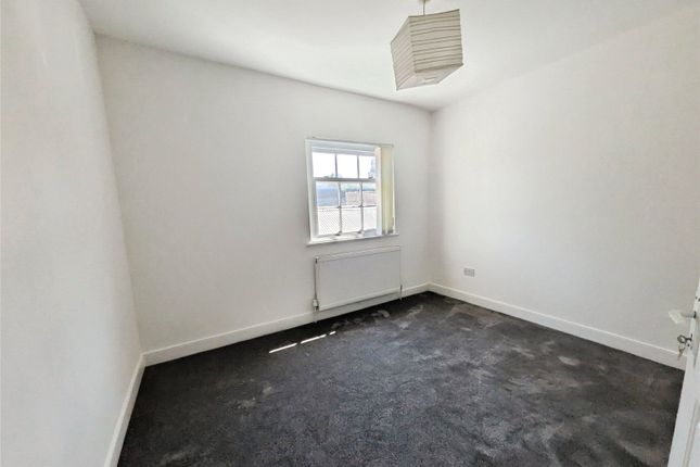 15A,, Worcester Street, West Midlands photo 5