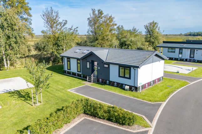 Lodge 27, Marsh View, Church Farm Road photo 2