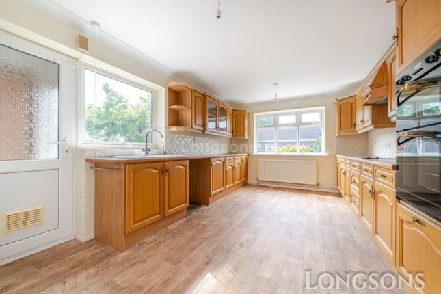 26, Vicarage Walk, Thetford photo 2