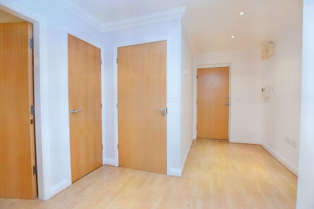 Flat for sale in Lynwood Close, Whalley