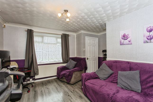 Glenview Close, Preston photo 3