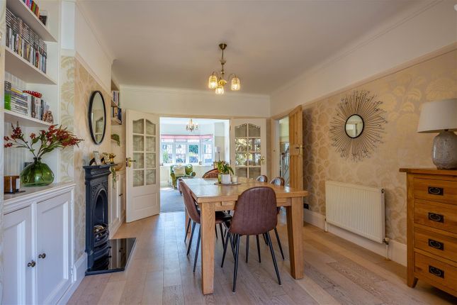 12, Ewan Way, Leigh-On-Sea photo 4