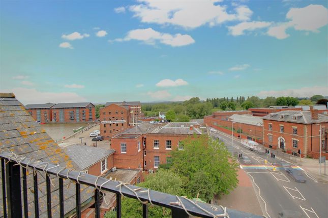 Flat for sale in Pridays Mill, Commercial Road, Gloucester