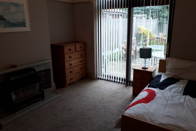 Thumbnail Room to rent in Phipson Road, Sparkhill, Birmingham
