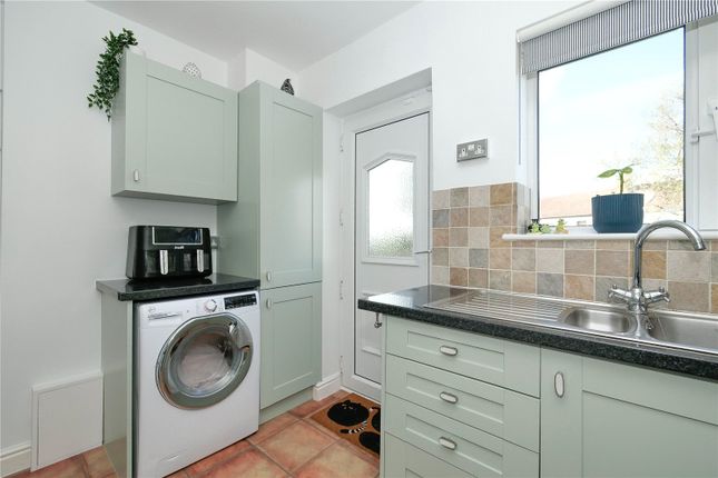 51, Central Avenue, Shipley photo 4
