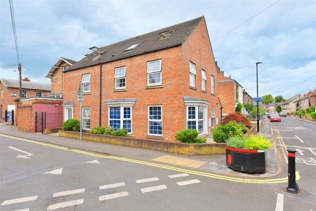 Thumbnail Property for sale in Lowther Street, York