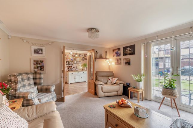 4, Priestley Drive, Larkfield photo 3