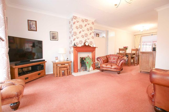 83, Drinkwater Close, Newmarket photo 3