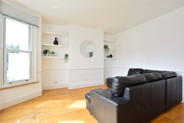 Thumbnail Flat to rent in Westcombe Hill, London