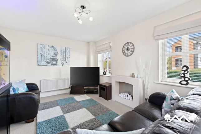 2, Sweet Briar Close, Accrington photo 3