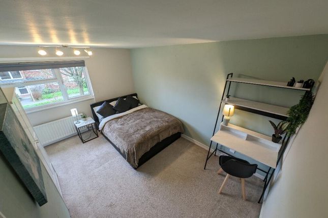 17 Lanark Walk, Newcastle photo 2