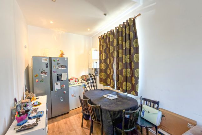 1, Ealing, London photo 5