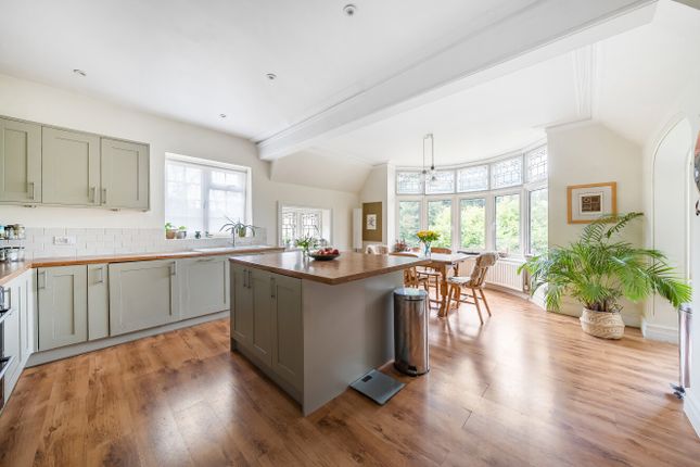 Flat 4, Ravenswood House,, Lower Hale, Surrey photo 2