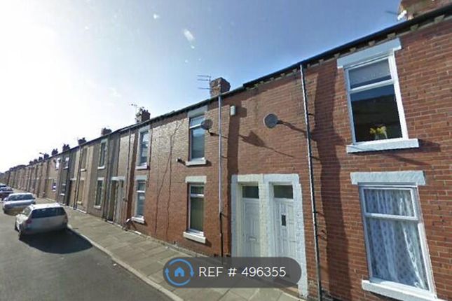 2 bedroom terraced house to rent in Gladstone Street, Blyth