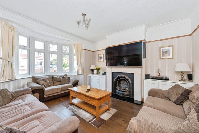 37, Ebbisham Road, Surrey photo 2
