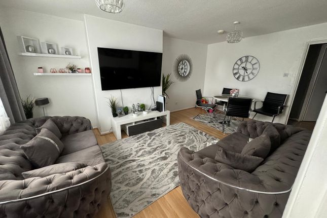 Thumbnail Flat for sale in Hazelmere Drive, Northolt