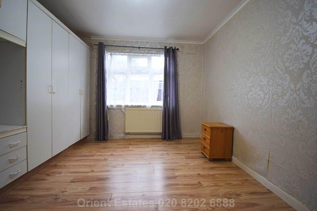 Booth Road, London photo 4