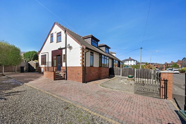 5 Eastgrove Avenue, Sharples, Greater Manchester photo 3