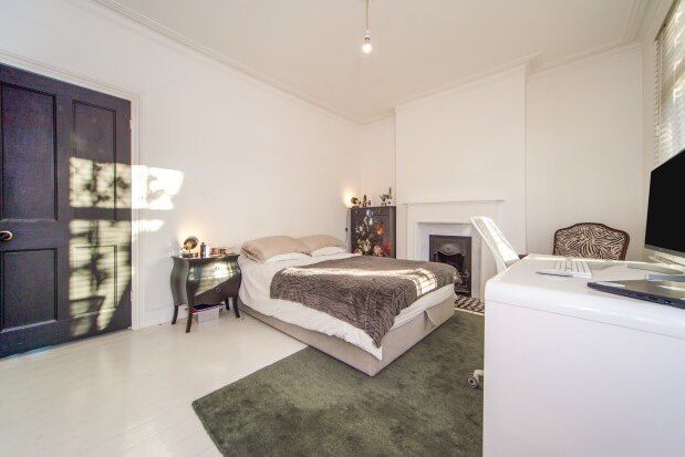 Property to rent in Wall End Road, London