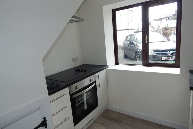 Mews house to rent in Bath Lane, Torquay