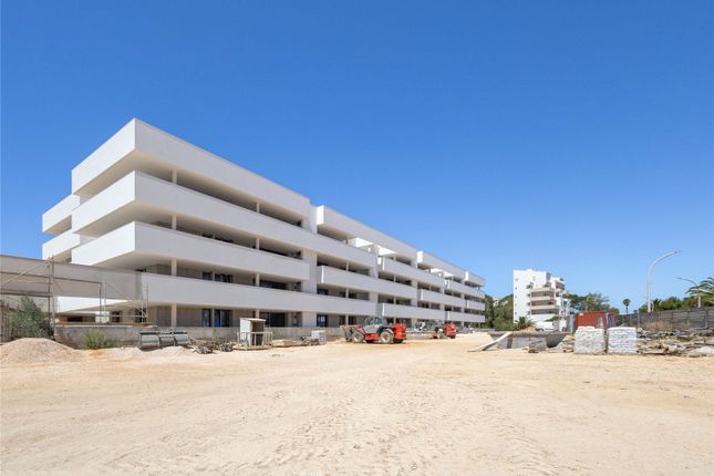 Thumbnail Apartment for sale in Lagos, Algarve, Portugal, 8600