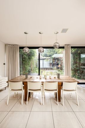 43, Aldbourne Road, White City photo 4