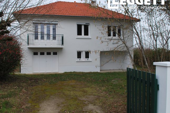 Thumbnail Villa for sale in Val-D'oire-Et-Gartempe, Haute-Vienne, Nouvelle-Aquitaine