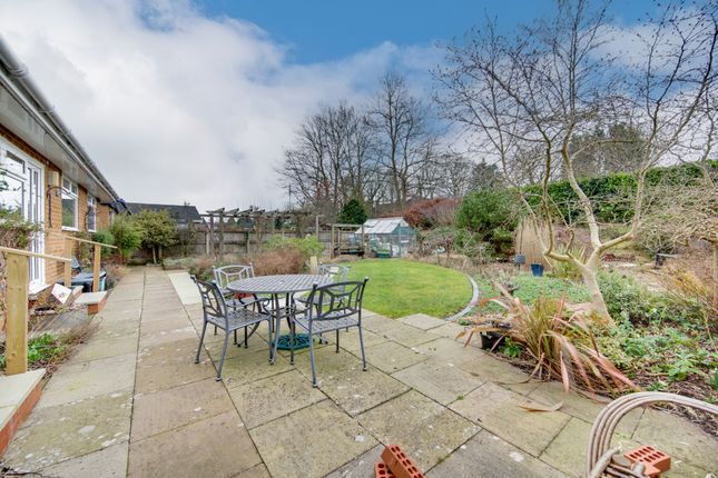 10 Berkshire Drive, Congleton photo 4