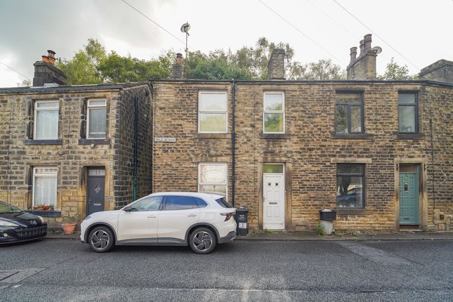 2-bed terraced on Vale Bower, Hebden Bridge, £98,000