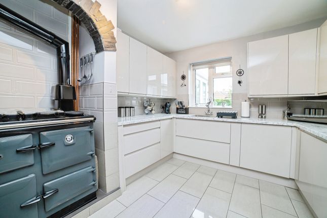 3, Chaucer Crescent, Nottinghamshire photo 4