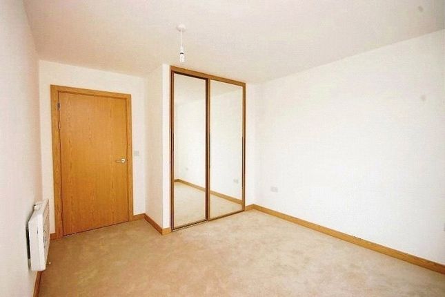 771, Cherrydown East, Basildon photo 5