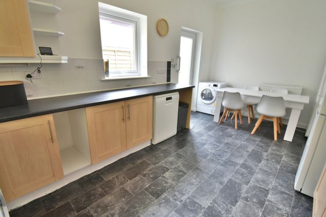 75, Bracken Road, Ferndown photo 4