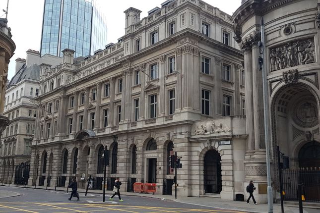 Office to let in Threadneedle Street, Bank