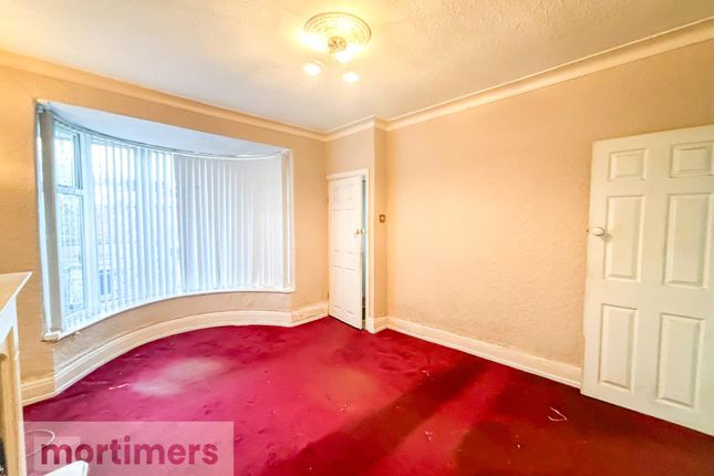 44, Lyndhurst Avenue, Lancashire photo 3
