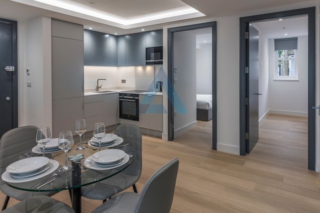 Flat for sale in 145 Three Colt Street, London