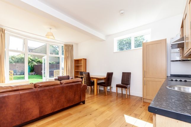 Flat to rent in Iffley Road, Oxford