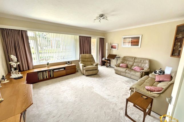 Flat 8 Drake House, Birkdale, Bexhill-on-Sea photo 2