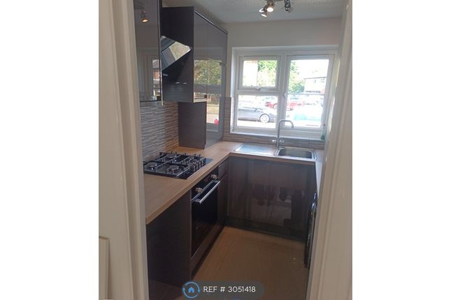 Lincoln Close, Welwyn Garden City photo 3