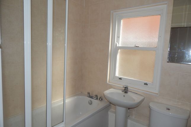 1, Meadowside Court, Abingdon photo 4