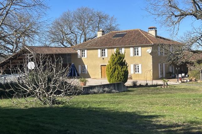 Property for sale in Mirande, Midi-Pyrenees, 32300, France