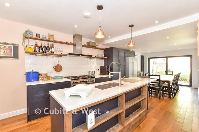 15, Taswell Road, Southsea photo 3