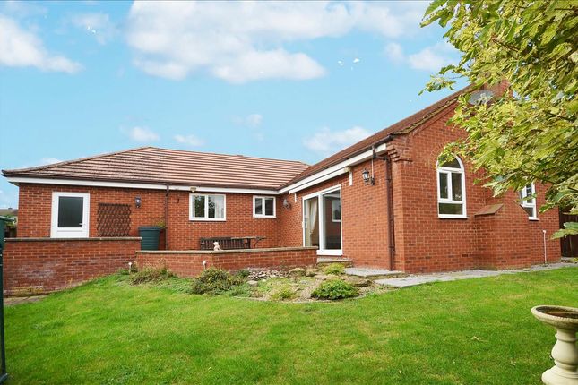 14, East Langham Road, Raunds photo 3