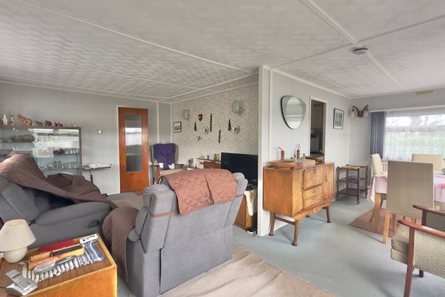 120, Conifer Way, Locking, Weston-super-Mare photo 3