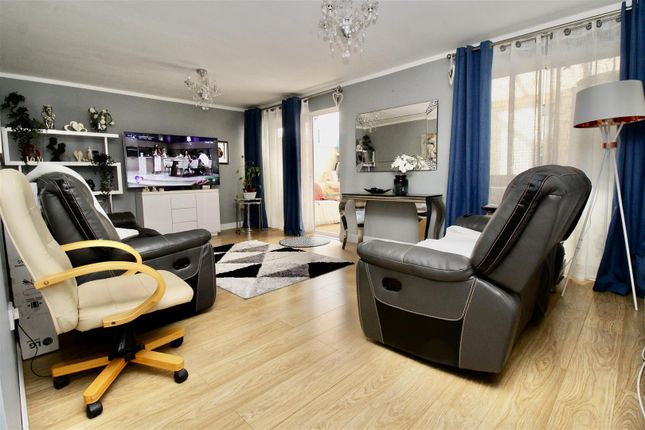 23, Heyford Way, Birmingham photo 4